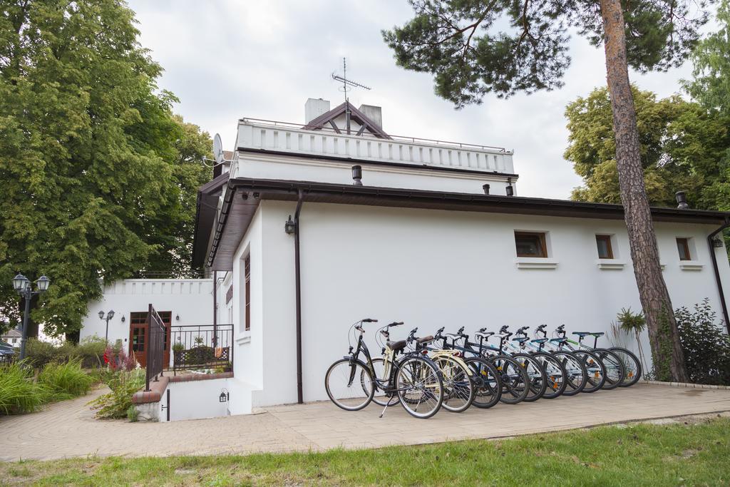 Dworek Bialy Domek Smardzewice Bagian luar foto