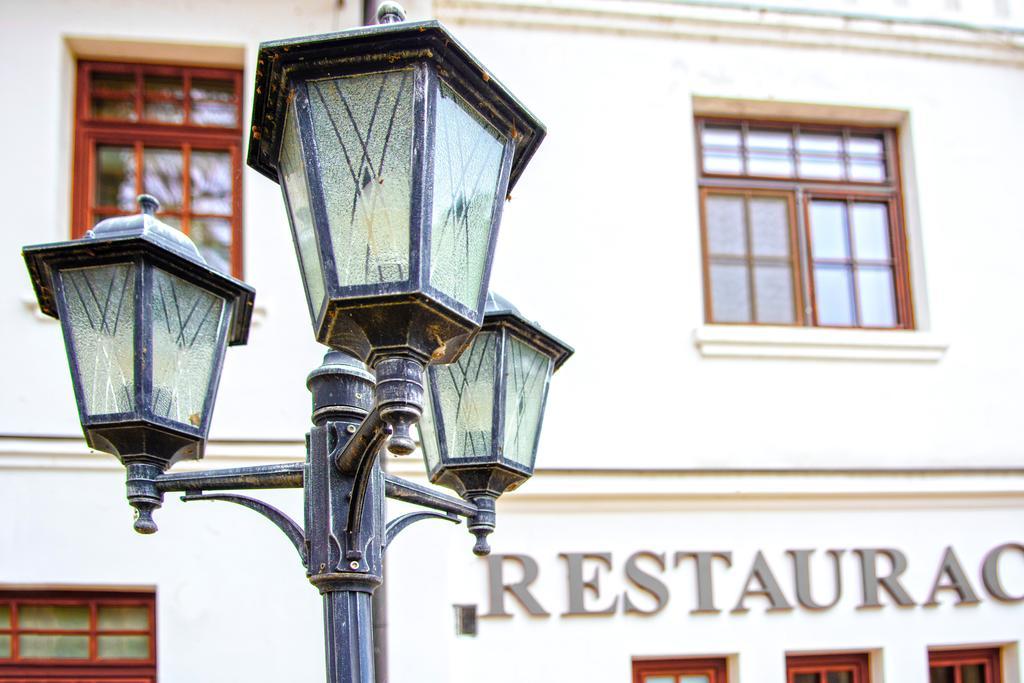 Dworek Bialy Domek Smardzewice Bagian luar foto